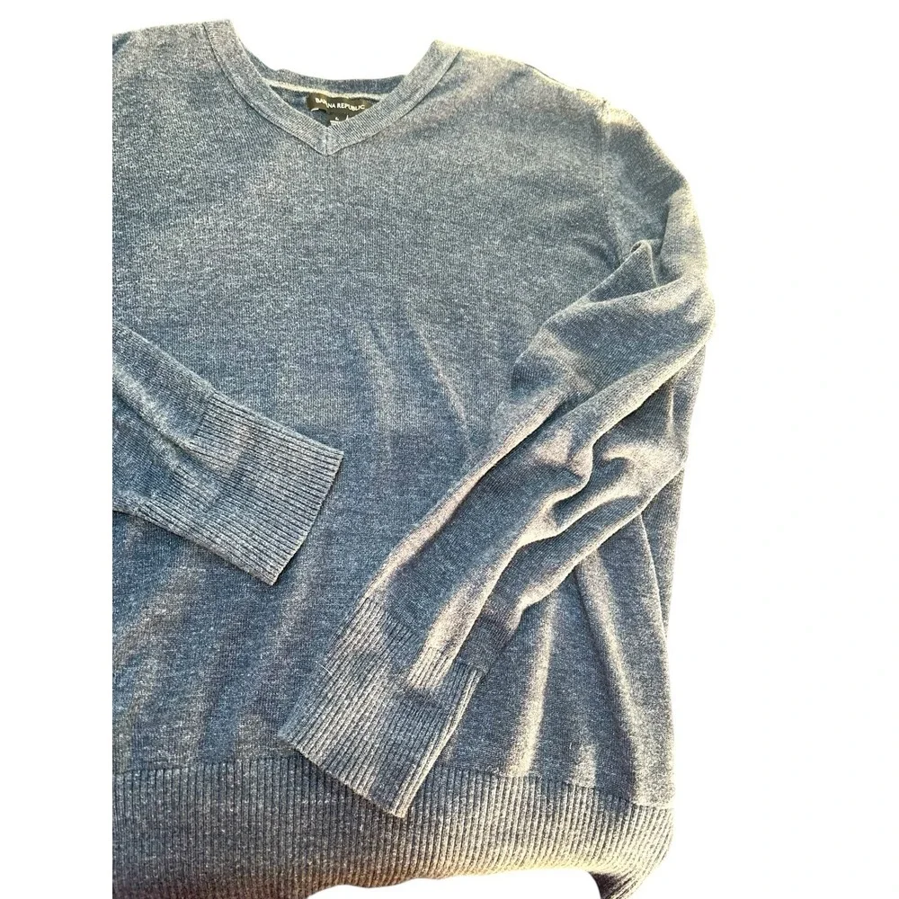 Banana Republic Sweater Mens Large Blue Long Sleeve V Neck‎ 100% Cotton